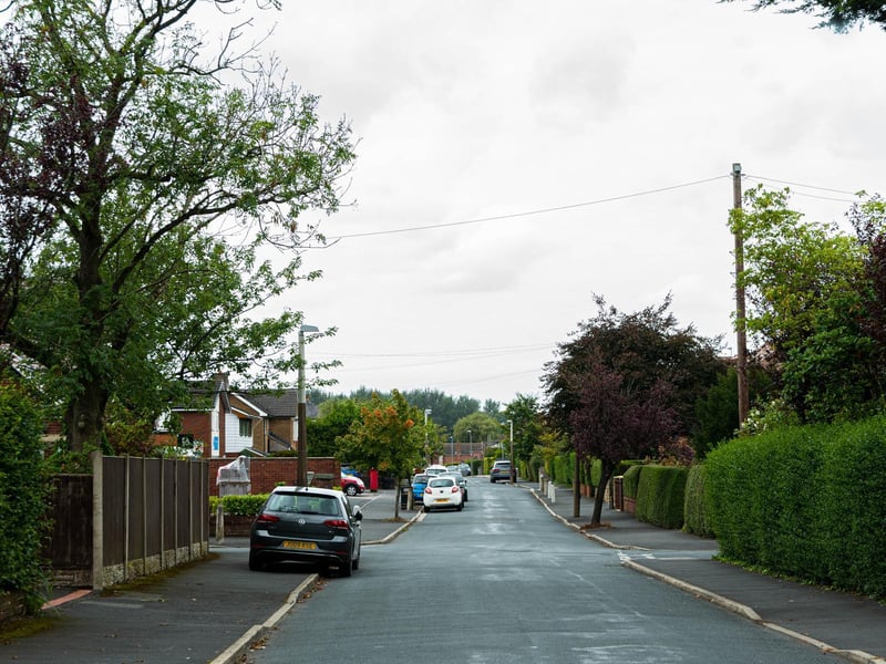 On average it takes 118 days to sell a home in the PR2 postcode area which includes Fulwood, Grimsargh and Ingol.