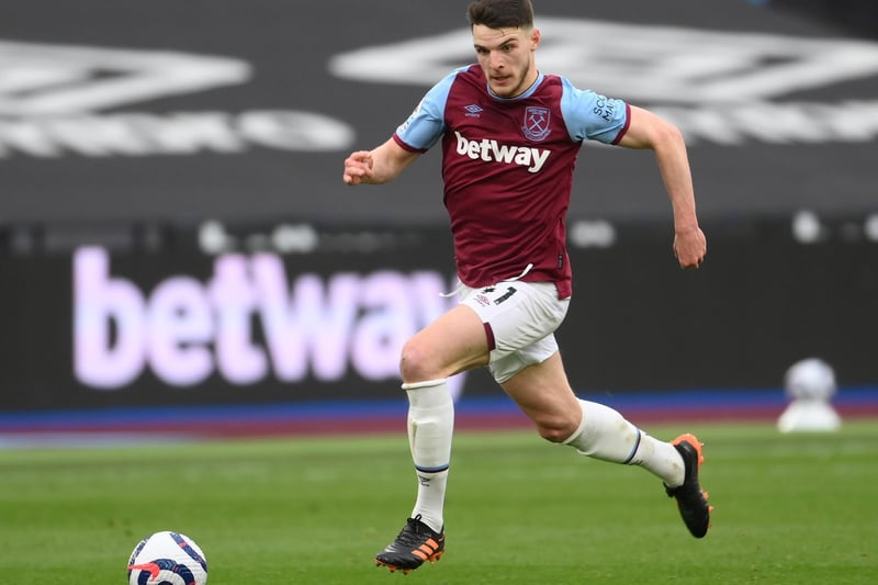 West Ham boss David Moyes says the club will have to listen to offers for Declan Rice and Tomas Soucek this summer if they fail to reach the Champions League. (Mirror)