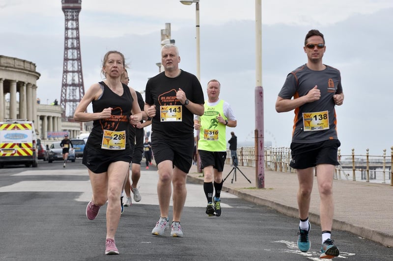 Sunday's Blackpool Bounce Back 10k on the Middle Walkway set off from the Grand Hotel Blackpool (formerly the Hilton) with anti-Covid measures in place.