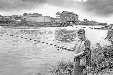 Don Malanezak fishing below Castleford weir