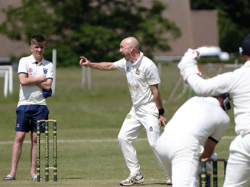 PHOTO FOCUS - Heslerton v Sewerby

PHOTOS BY RICHARD PONTER