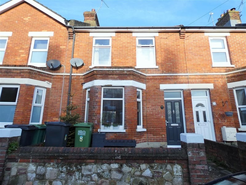 Located in sought-after Old Town this three bedroom period terraced house is extremely well presented with a 60ft rear garden. Price: £335,000.