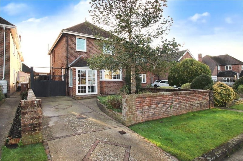 This spacious three bedroom detached home is situated 0.5 miles from Littlehampton railway station. Price: £465,000.