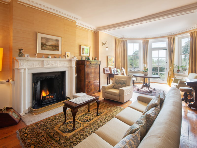 Hill Lodge, Lewes, via Zoopla