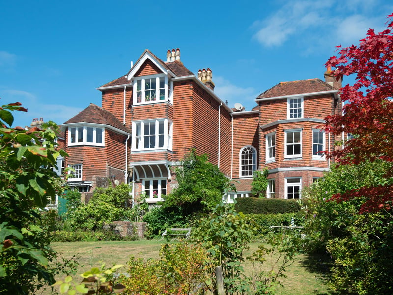 Hill Lodge, Lewes, Via Zoopla