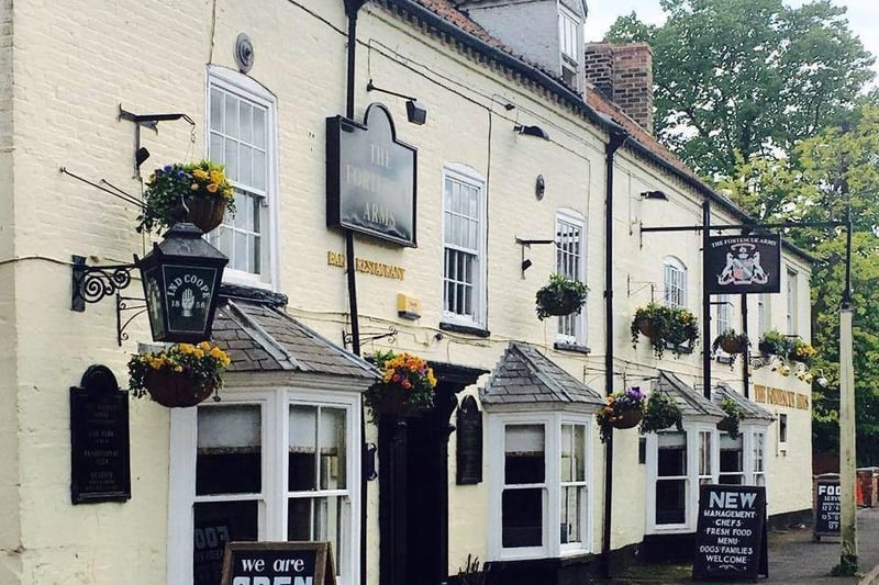 The Fortescue Arms in Billingborough. A warm and welcoming country inn with a traditional feel. It has a comfortable lounge and a small 'Snug' bar. It's popular with drinkers and diners. EMN-210317-154736001