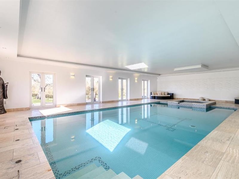 Picture: Rightmove/Fine And Country, Rugby