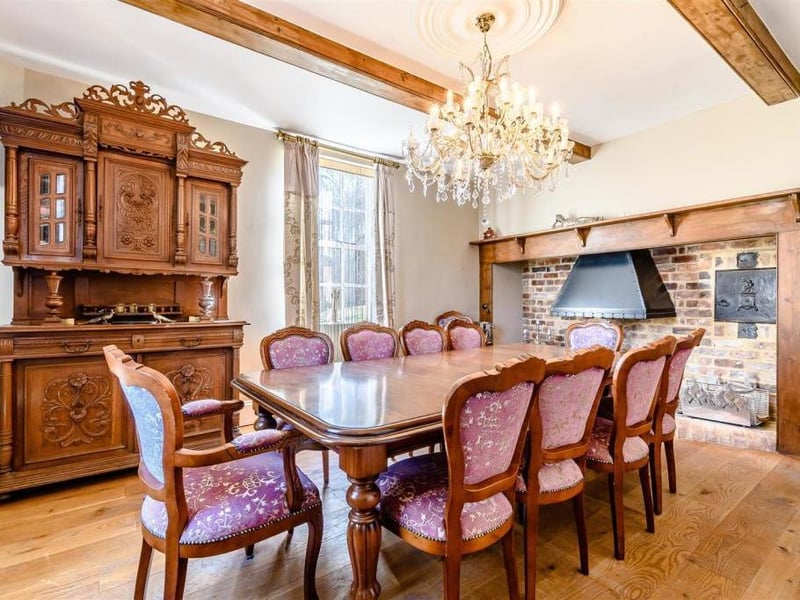 Picture: Rightmove/Fine And Country, Rugby
