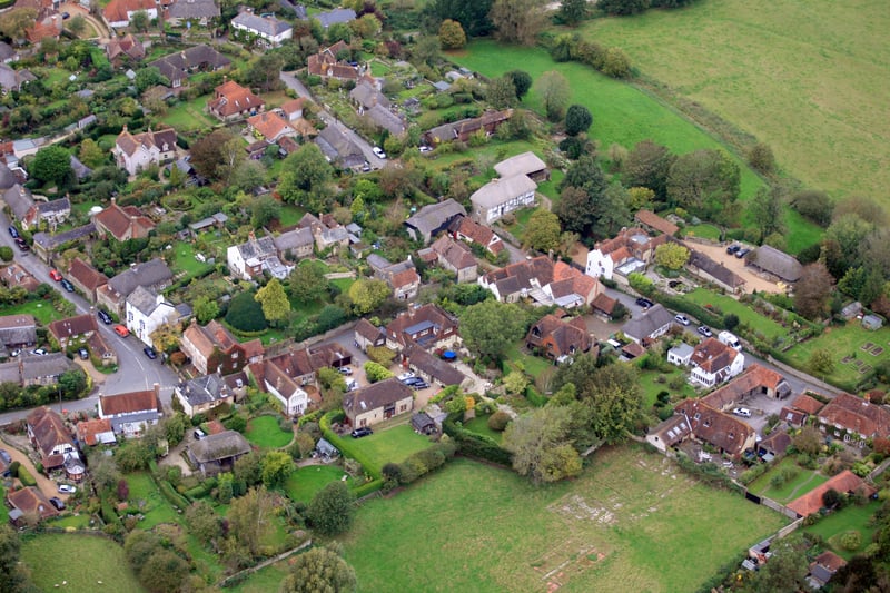 HOR 081011 Aerial photo. Amberley. The village shop is is just below and to the left of centre.  photo by derek martin ENGSNL00120111010105908