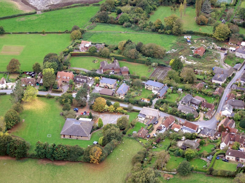 HOR 081011 Aerial photo. Amberley. The school is bottom left. photo by derek martin ENGSNL00120111010104800