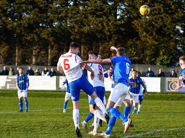 Diamonds captain Alex Collard heads his team into the lead