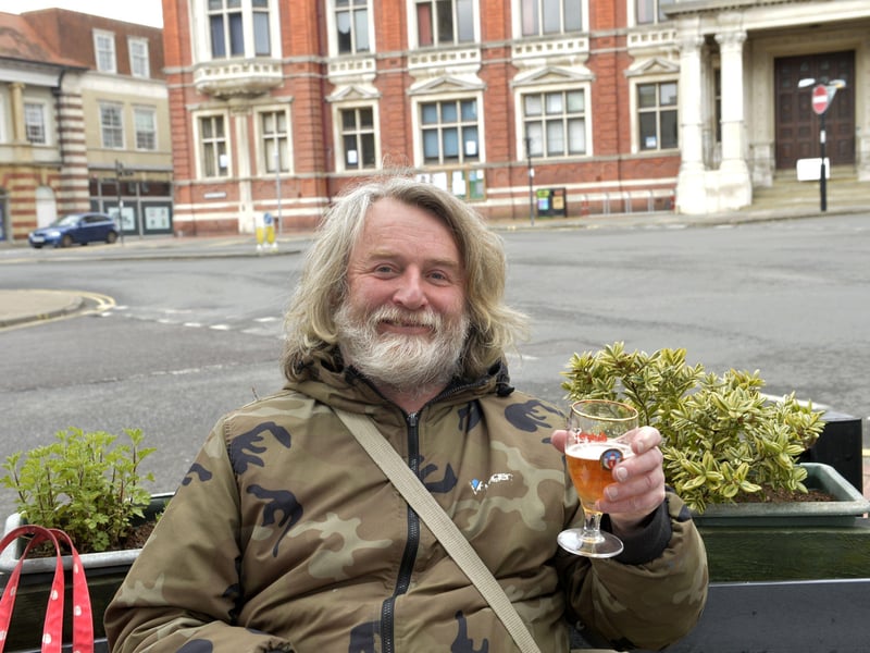 Eastbourne 12th April 2021 (Photo by Jon Rigby) SUS-210413-102916001