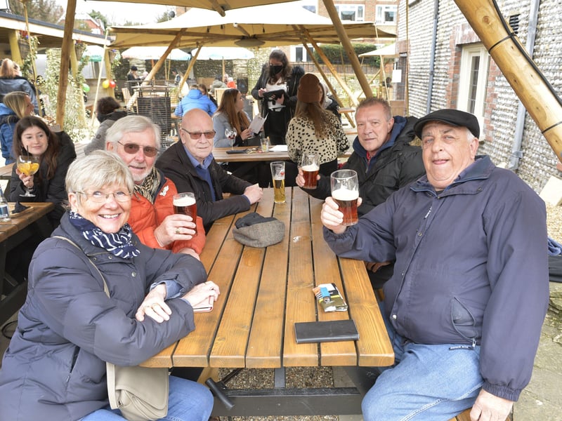 Eastbourne 12th April 2021 (Photo by Jon Rigby) SUS-211204-151827001
