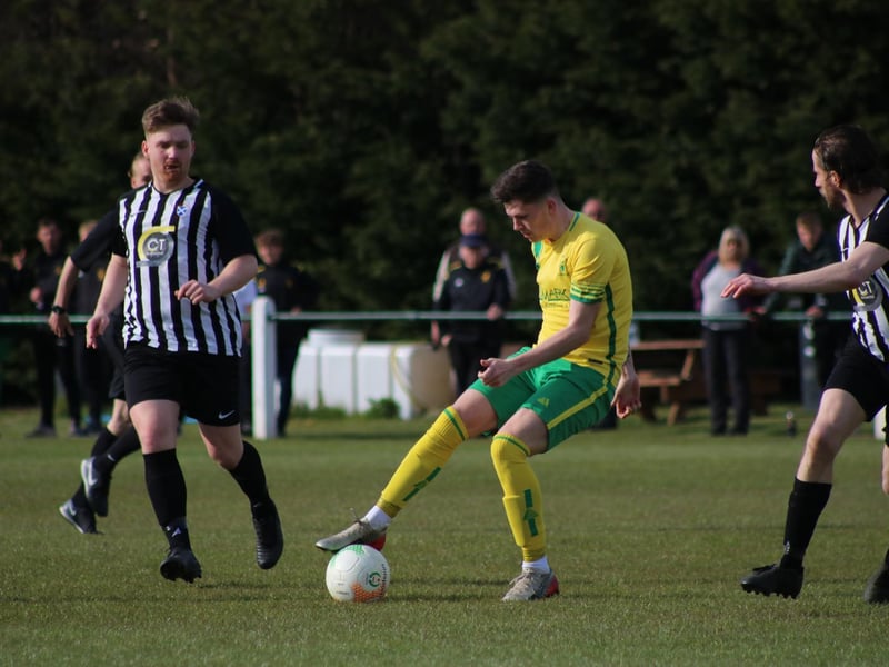 Holwell Sports v St Andrews. Photo: Oliver Atkin