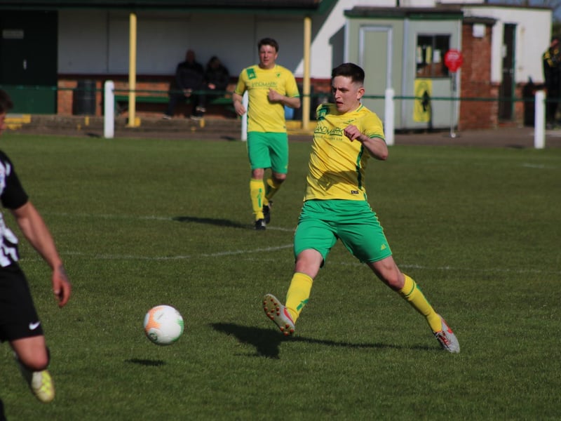 Holwell Sports v St Andrews. Photo: Oliver Atkin