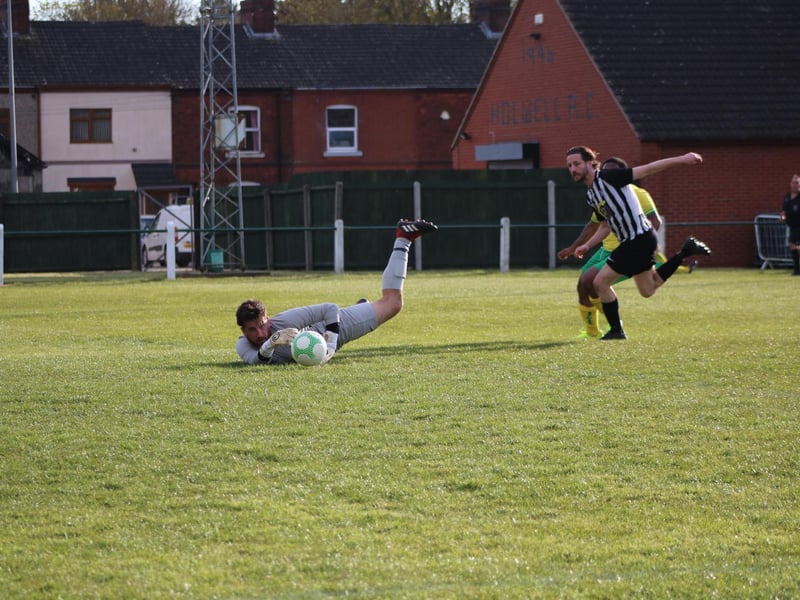 Holwell Sports v St Andrews. Photo: Oliver Atkin