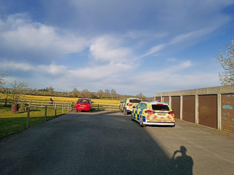 Armed police stand-off in Harpole