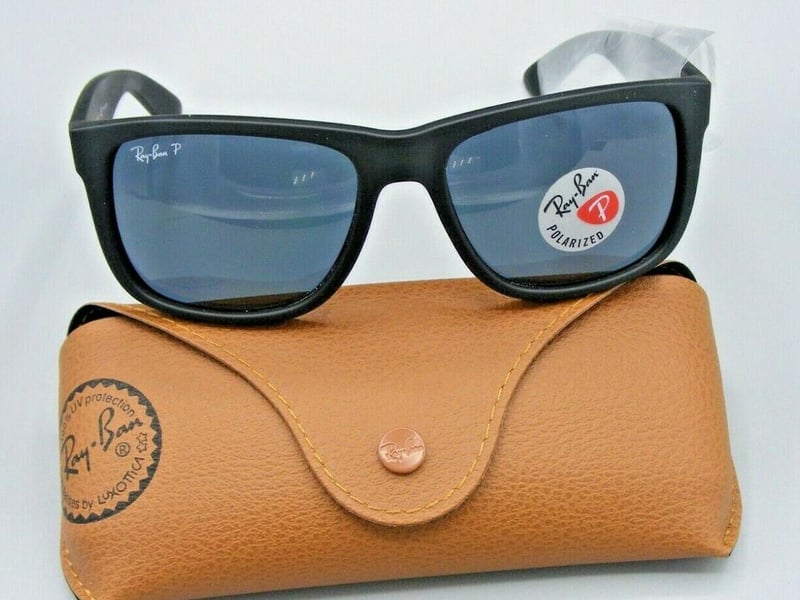Ray-Bank polarized Justin Classic RB4165 622/2V 54-16 men's sunglasses. New with tags. Ends Sunday. Current bid:£37.00