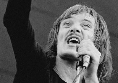 Steve Mariott is lead singer of Humble Pie, a former Mod icon, he turned to heavy metal in the 70s