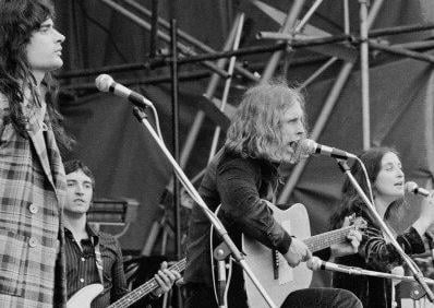Scottish psychedelic folk group The Incredible String Band. Left to right: Malcolm Le Maistre, Mike Heron, Robin Williamson and Christina 'Licorice' McKechnie. (Photo by Michael Putland/Getty Images)