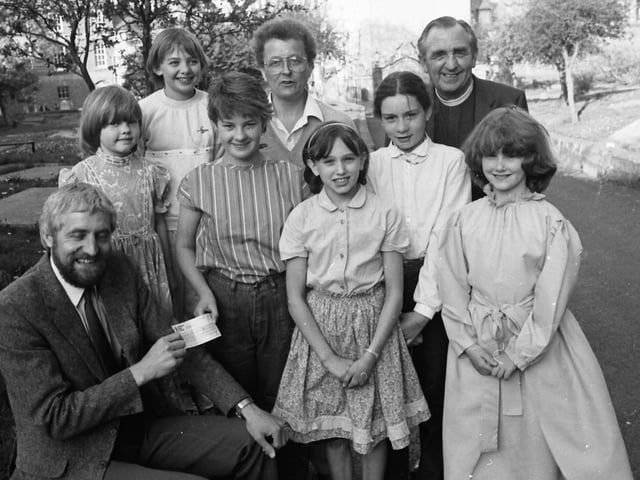 Who do you recognise in this Derry image from 1984?