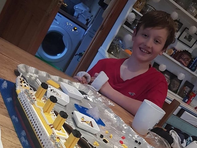 Malin Briggs - The titanic, work in progress, Axel 9
