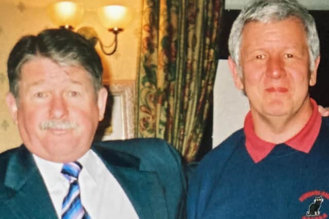 Dave Bowman alongside FA Cup winning captain Bobby Kerr.