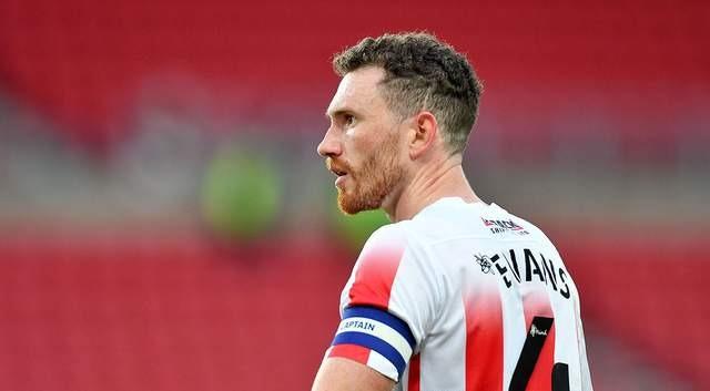 The side’s first-choice option in the holding midfield role. Is expected to return to the starting XI after sitting out the Bardford City match.