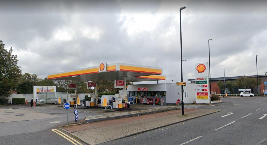 Controversial plans to demolish Sunderland petrol station and replace it with an Asda convenience store approved by development chiefs