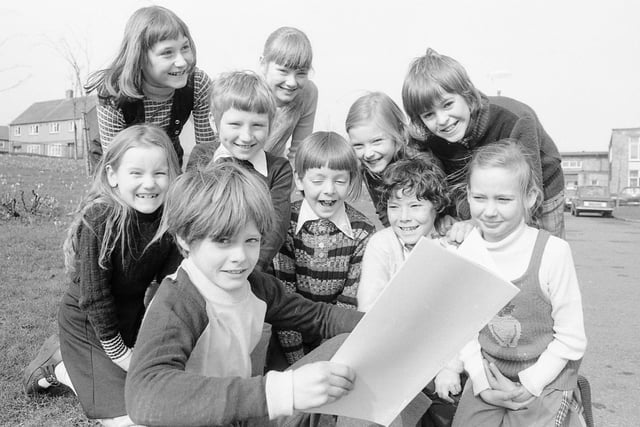 Poets at Farringdon Junior School in 1976. Do you recognise anyone in the picture? Photo: Bill Hawkins.