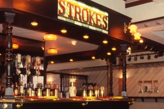 The bar at Strokes in 1988.