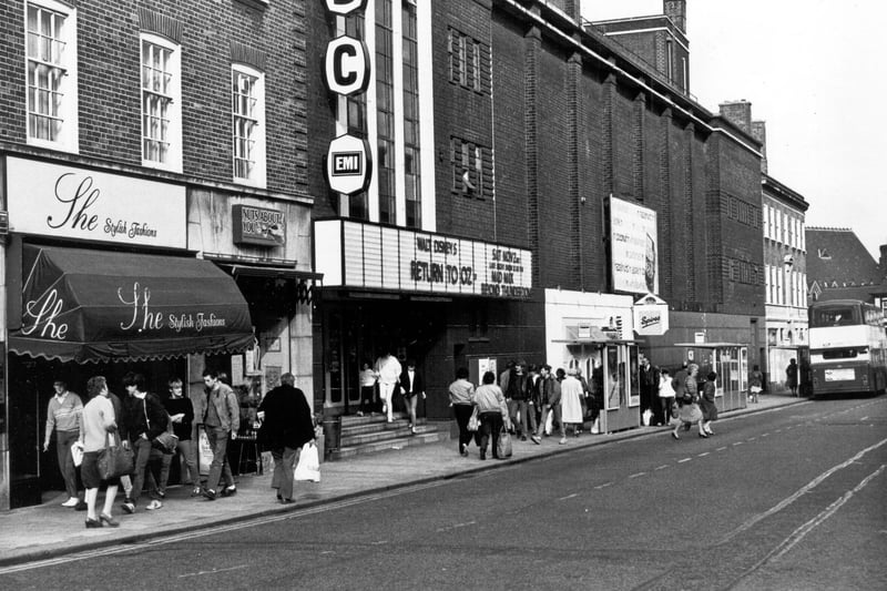 What films do you remember seeing at the ABC cinema in Chesterfield during the 1980s?