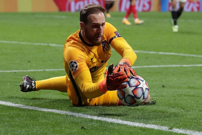 Chelsea are interested in spending big money on Atletico Madrid goalkeeper Jan Oblak. (AS)

(Photo by Gonzalo Arroyo Moreno/Getty Images)