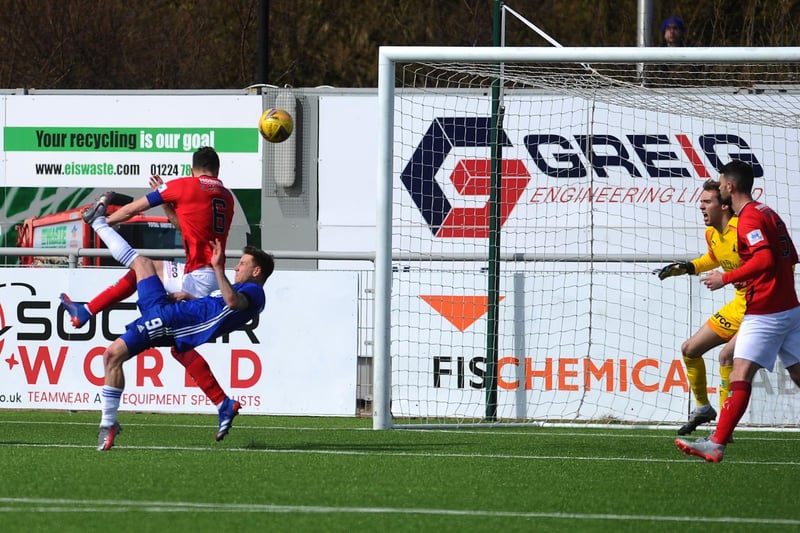 Megginson's spectacular overhead kick gave Cove the lead after Falkirk failed to clear the corner
