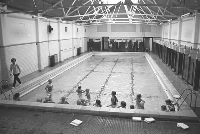 The High Street baths in 1975. Was it where you learned to swim?