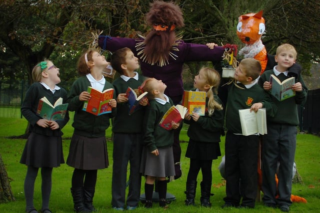 Pupils from Broadway Junior School helped to make scarecrows based on their favourite Roald Dahl characters in 2012.