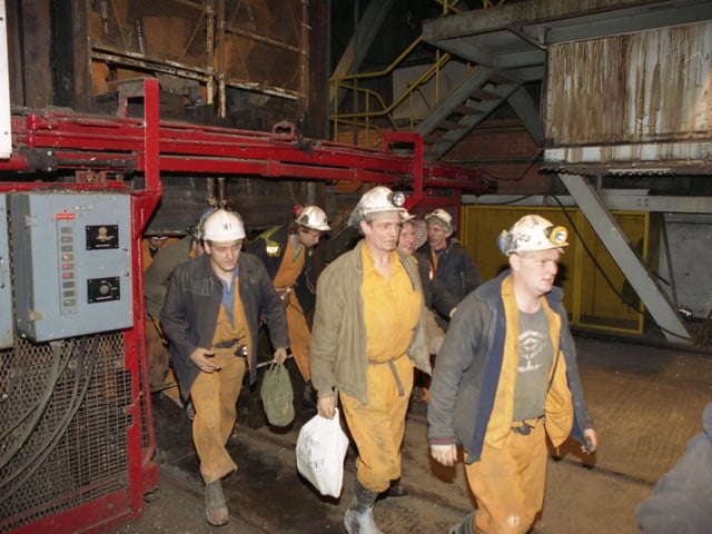 Workers leave the cages one last time at Wearmouth in 1993.