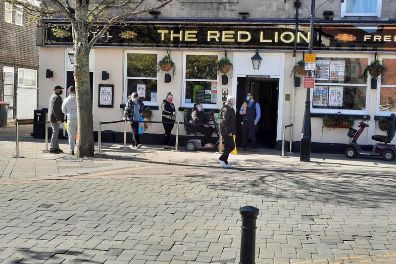 Customers at the Red Lion also faced a wait for a pint.