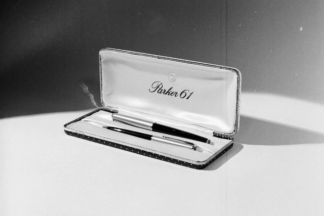 A Parker pen set was the ideal gift for writing all those post-Christmas thank you letters.