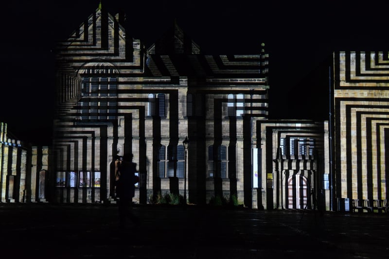 Liquid geometry by Javier Riera features a series of three-dimensional projections on Palace Green.
