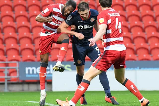The surprising new key man and the player who needed an arm around the shoulder: Behind the scenes at Doncaster 1-1 Sunderland