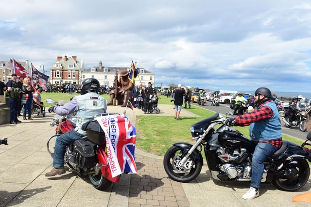 The striking display attracted support from veterans and bikers across the country.