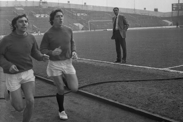 Bob Stokoe watches as he puts his team through their paces. Get those feet moving!