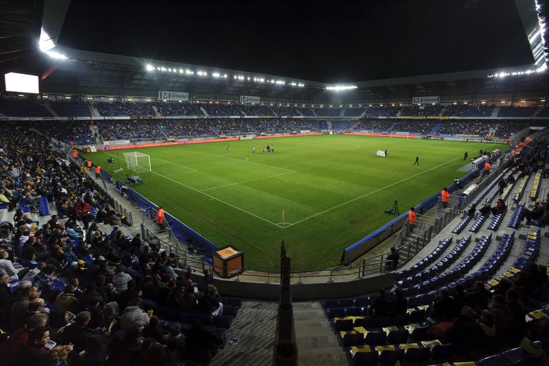 Sunderland have reportedly reached an agreement with French club Sochaux to sign teenage striker Eliezer Mayenda with the deal said to be nearing completion.