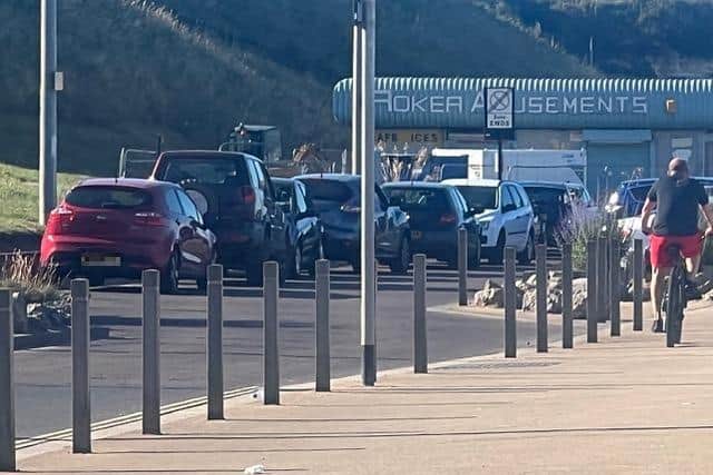 Cars were seen parked on the double yellow lines on Marine walk in Roker.