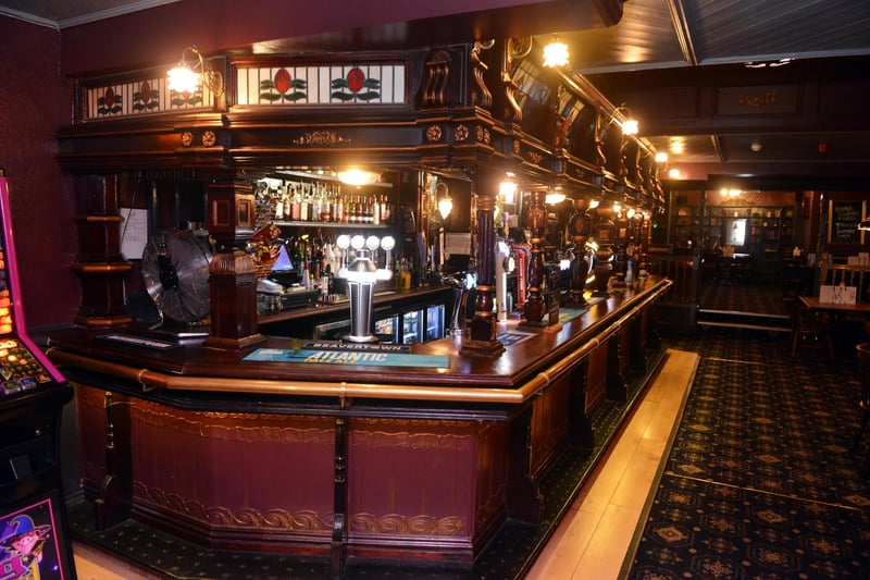 The Old Vestry in Fawcett Street is one of the oldest pubs in the city centre and it holds plenty of memories for Mackems. You can enjoy its traditional surroundings, with some new modern touches, too. It gets a rating of 4.6.