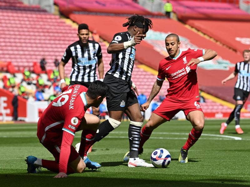 Allan Saint-Maximin will leave Newcastle United this summer and Tottenham is the perfect destination, according to Sunderland legend Kevin Phillips. (Football Insider)
(Photo by Paul Ellis - Pool/Getty Images)