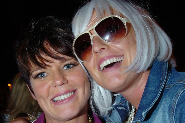 Were you pictured with a friend at the Pink gig?