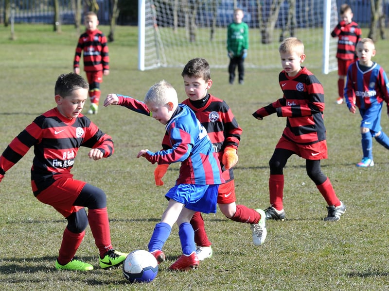Mansfield Boys Under 8's (red and Black) take on Bagthorpe.