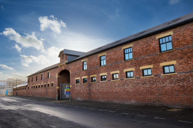 The Sheepfolds Stables development is set to open its doors in spring 2024. Once used to house working horses, the stables site has been brought back to life thanks to a £3m investment by local architecture firm BDN. It will house a number of food and drink traders including The Calabash Tree, Scream for Pizza, Vito’s Osteria, cocktail bar Yem and Propa by Hairy Biker Si King.